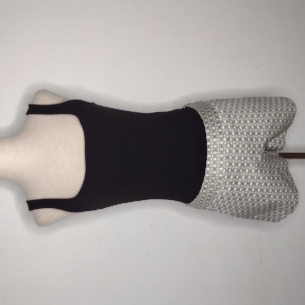 NWOT Express Women's Black Bodysuit/Black/White Size 2 Shorts Outfit X-Small